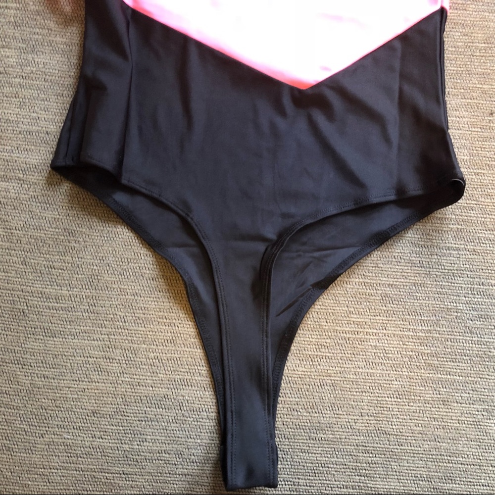 NWOT Love J Pink & Black One Piece Swimsuit Swim M - Picture 7 of 8